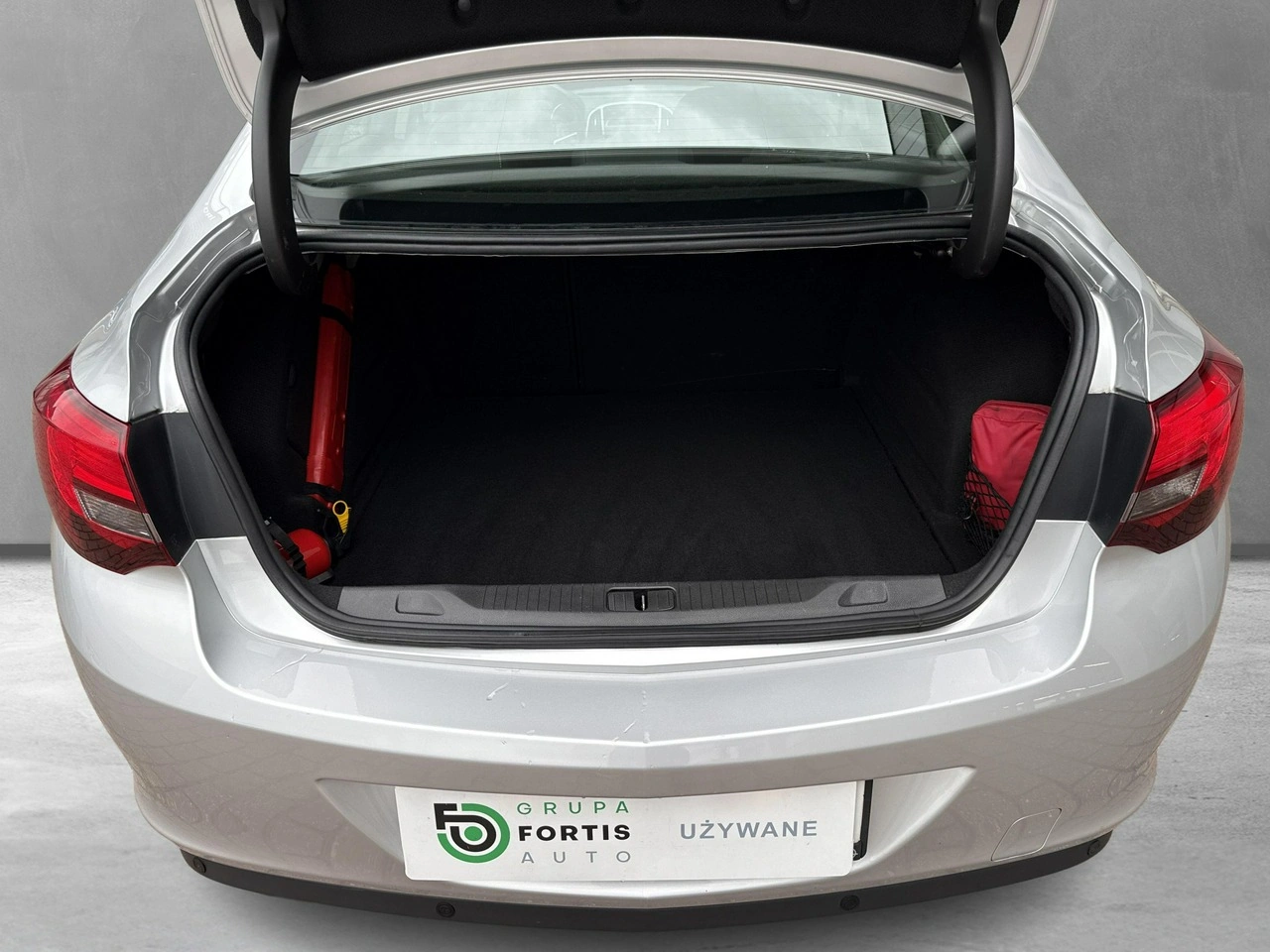 Opel Astra - Zdjęcie 9