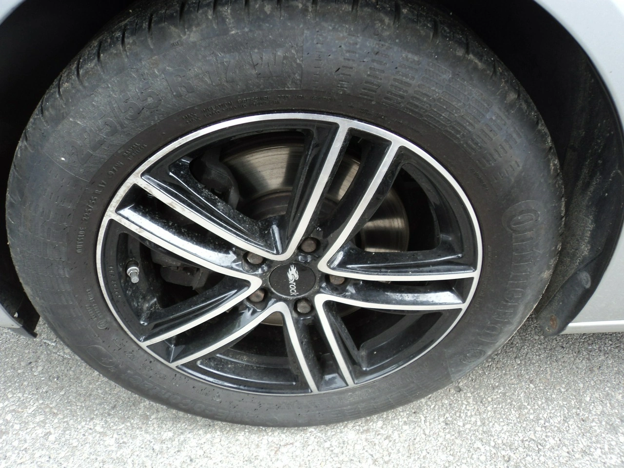 Opel Insignia Sports Tourer - Zdjęcie 16