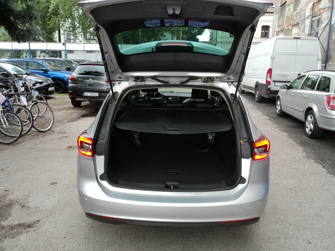 Opel Insignia Sports Tourer - Zdjęcie 6