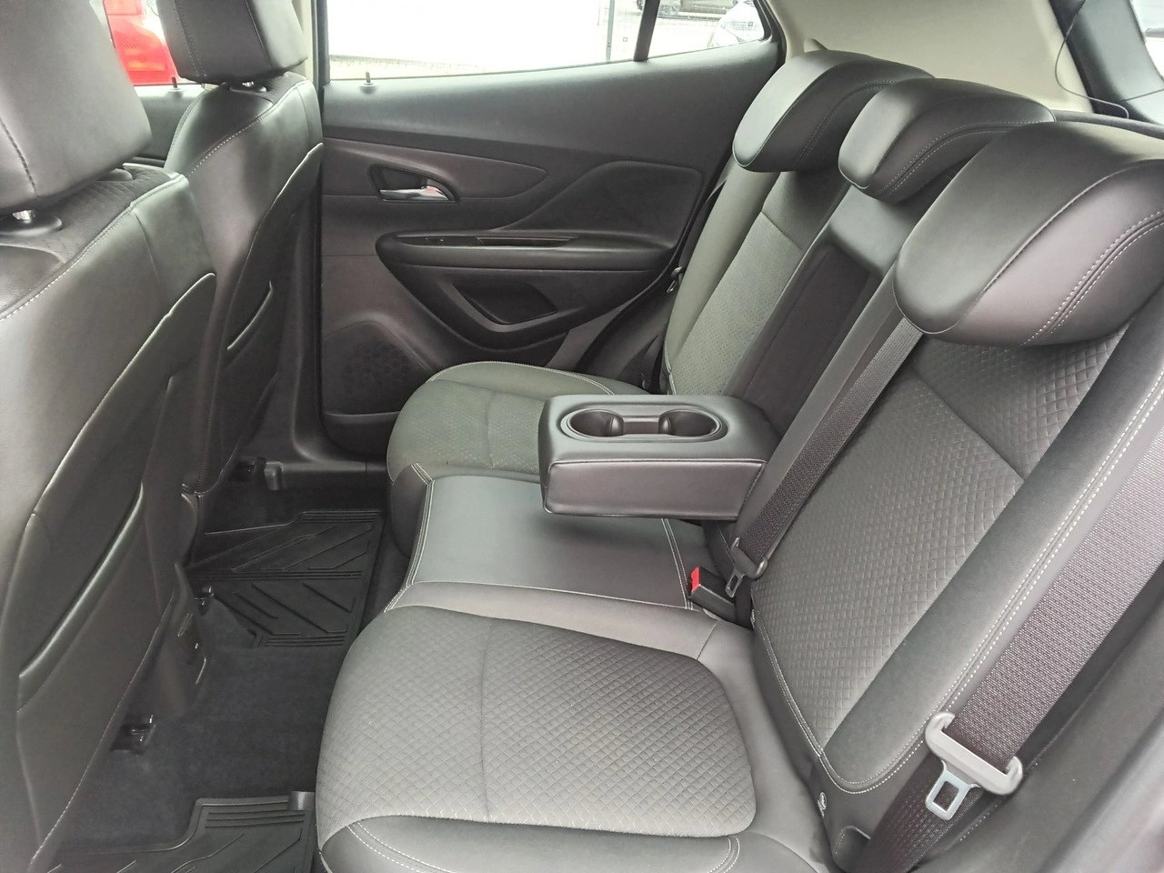 Opel Mokka - Zdjęcie 12
