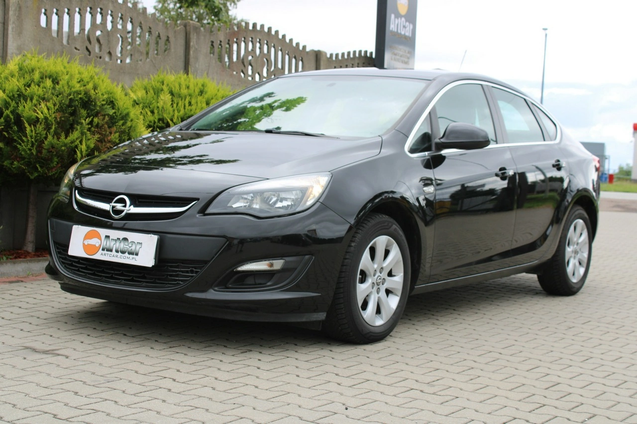 Opel Astra - Zdjęcie 27