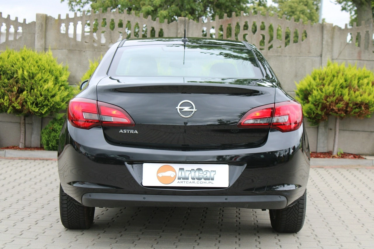 Opel Astra - Zdjęcie 34