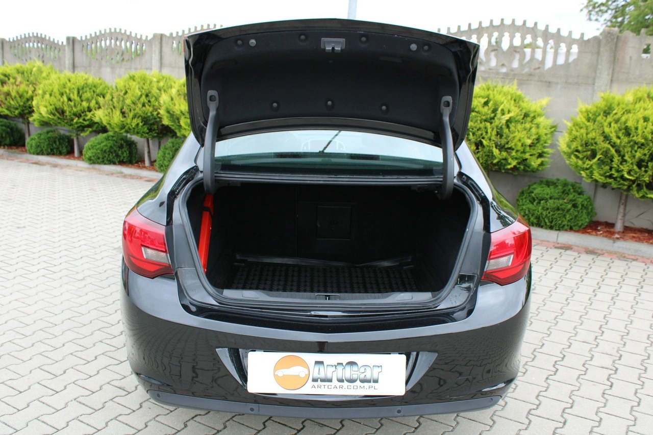 Opel Astra - Zdjęcie 40