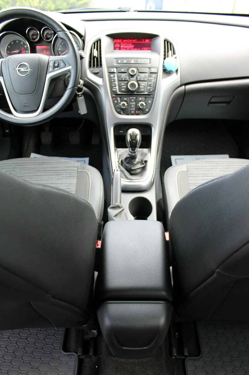 Opel Astra - Zdjęcie 48
