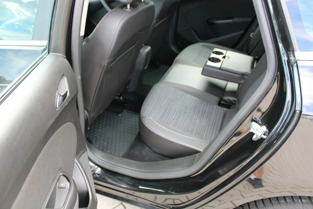 Opel Astra - Zdjęcie 56