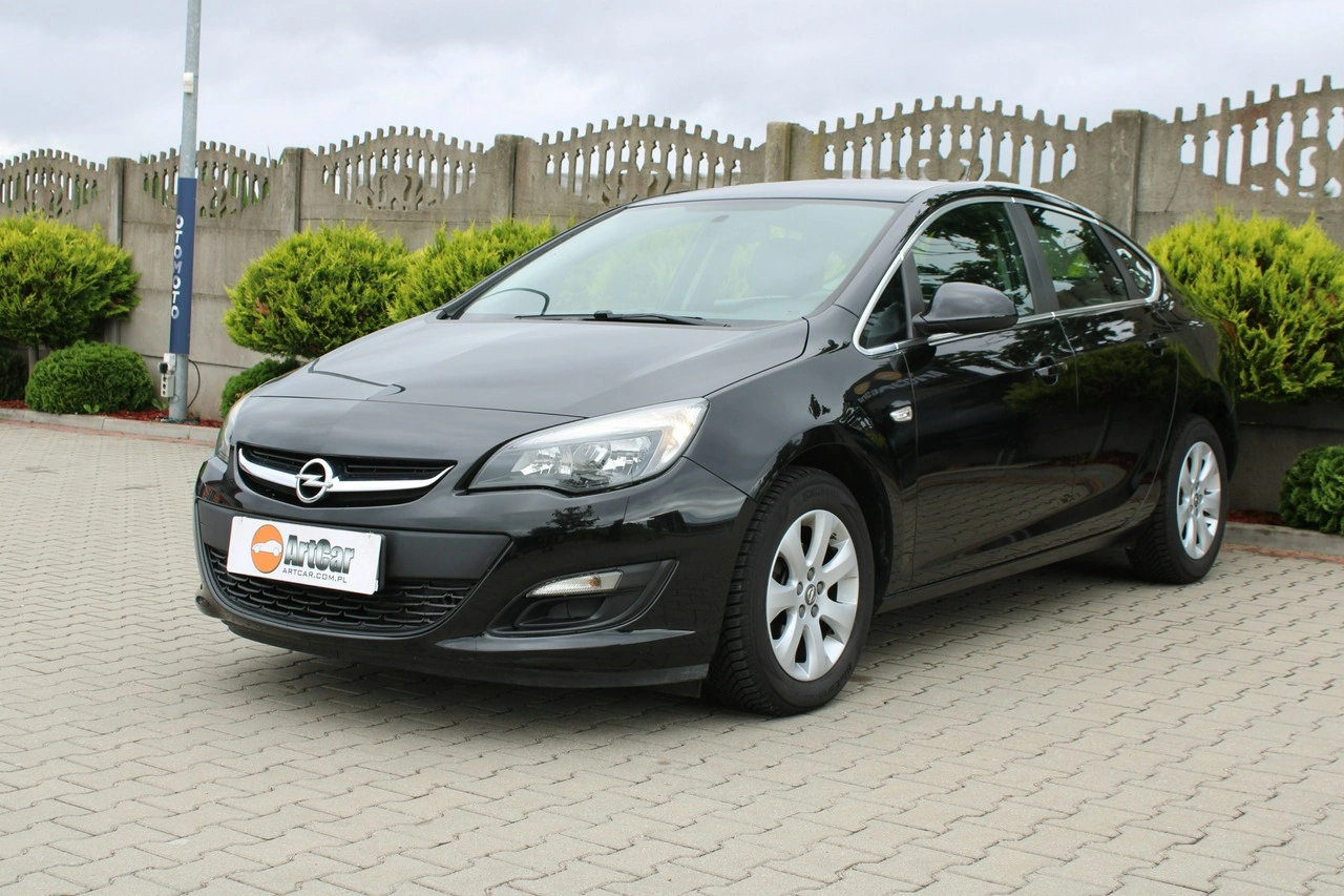 Opel Astra - Zdjęcie 26