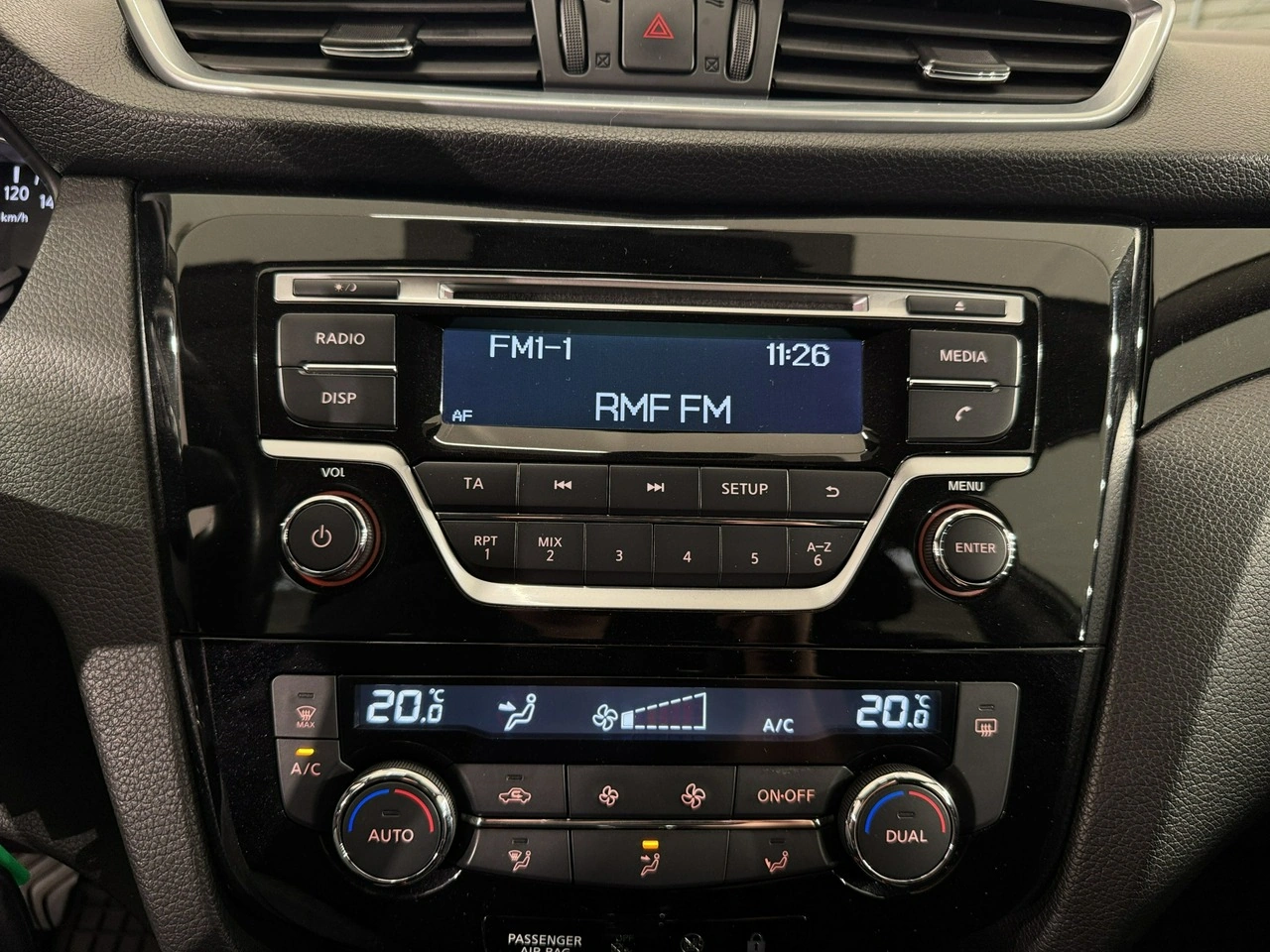 Nissan Qashqai - Zdjęcie 22