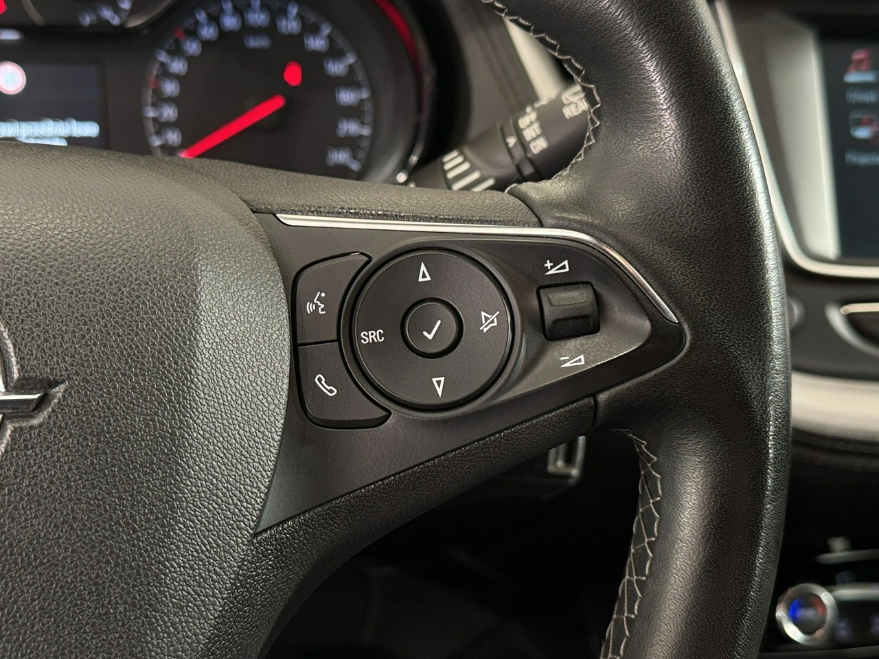 Opel Grandland X - Zdjęcie 16
