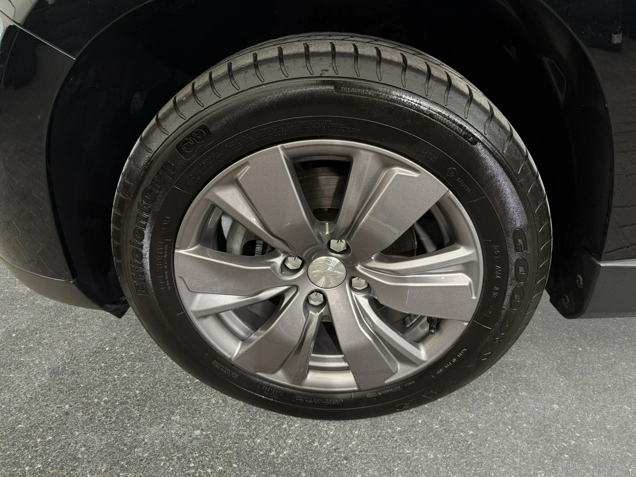 Peugeot 2008 - Zdjęcie 9