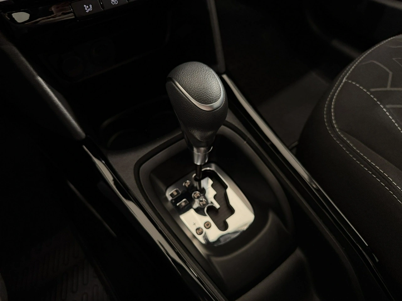 Peugeot 2008 - Zdjęcie 20