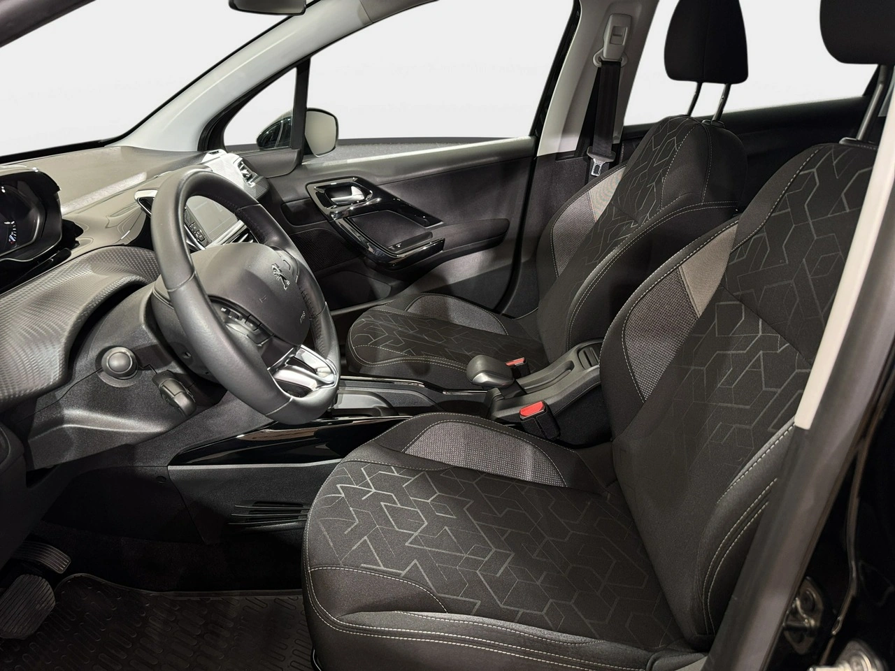 Peugeot 2008 - Zdjęcie 23