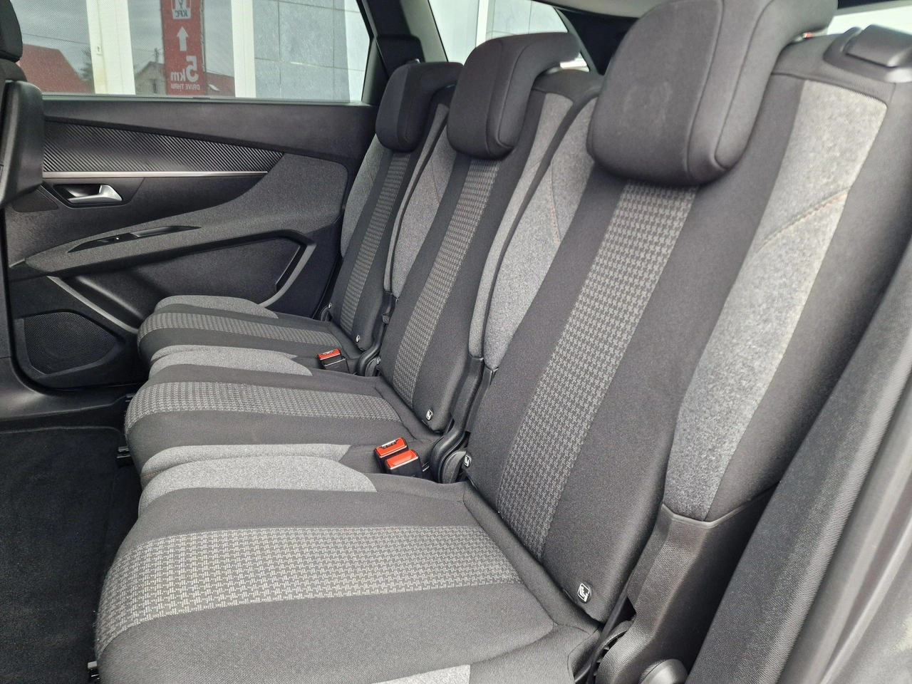 Peugeot 5008 - Zdjęcie 18