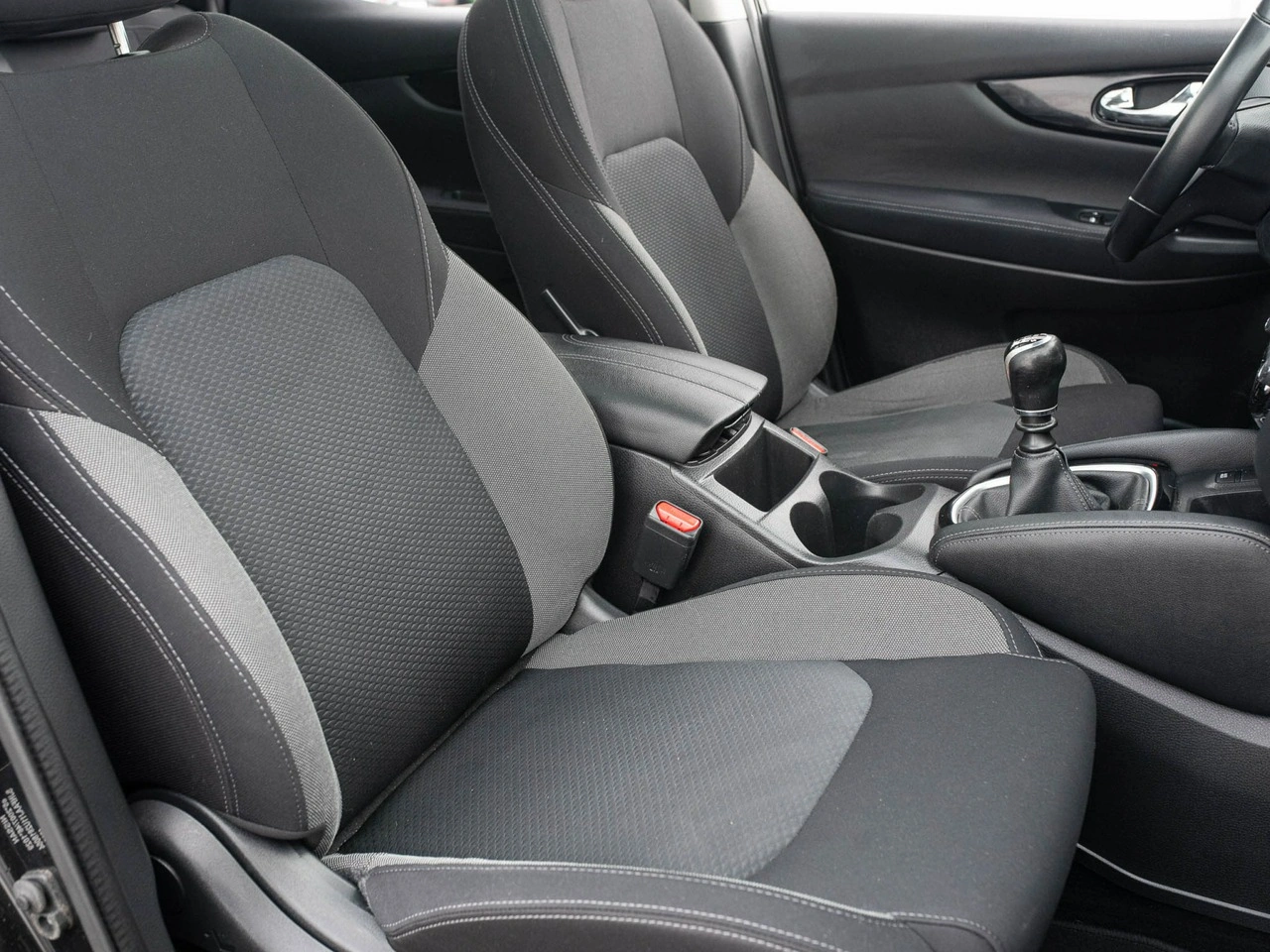 Nissan Qashqai - Zdjęcie 26