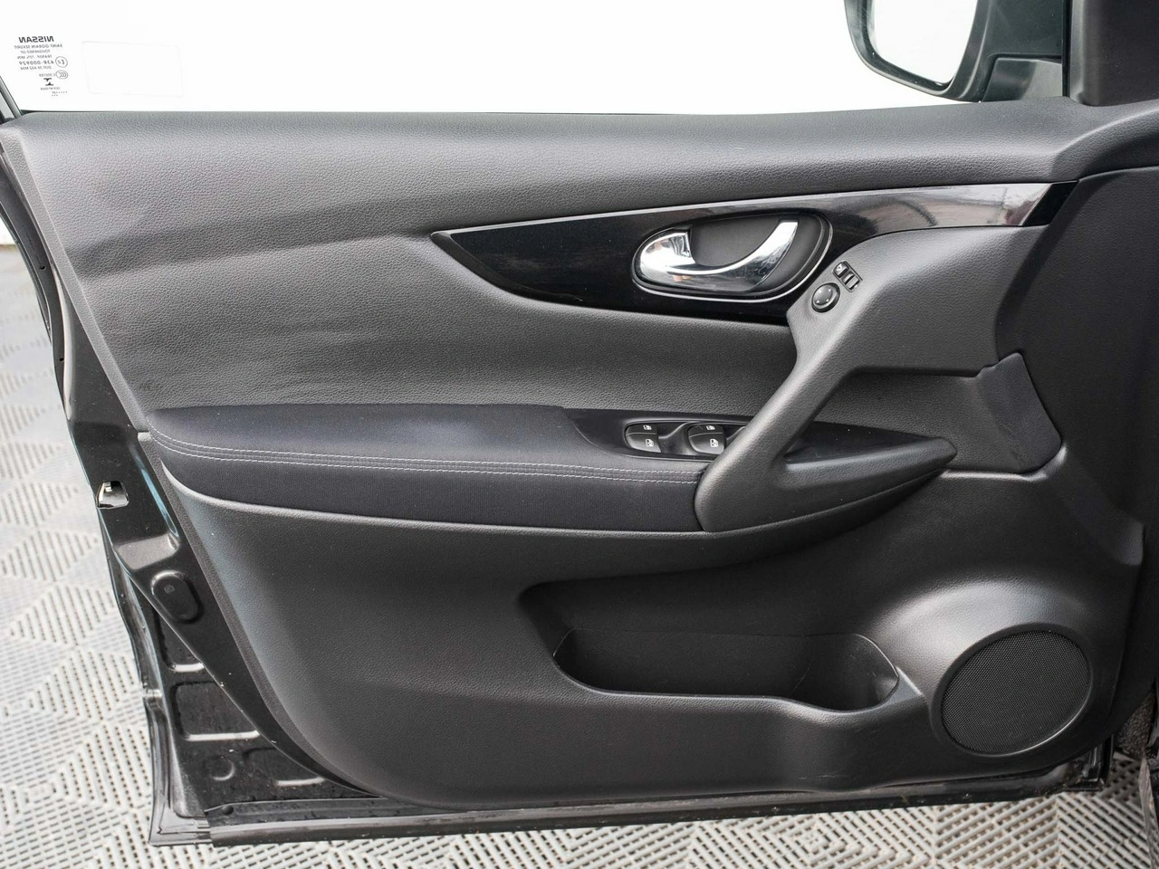 Nissan Qashqai - Zdjęcie 8