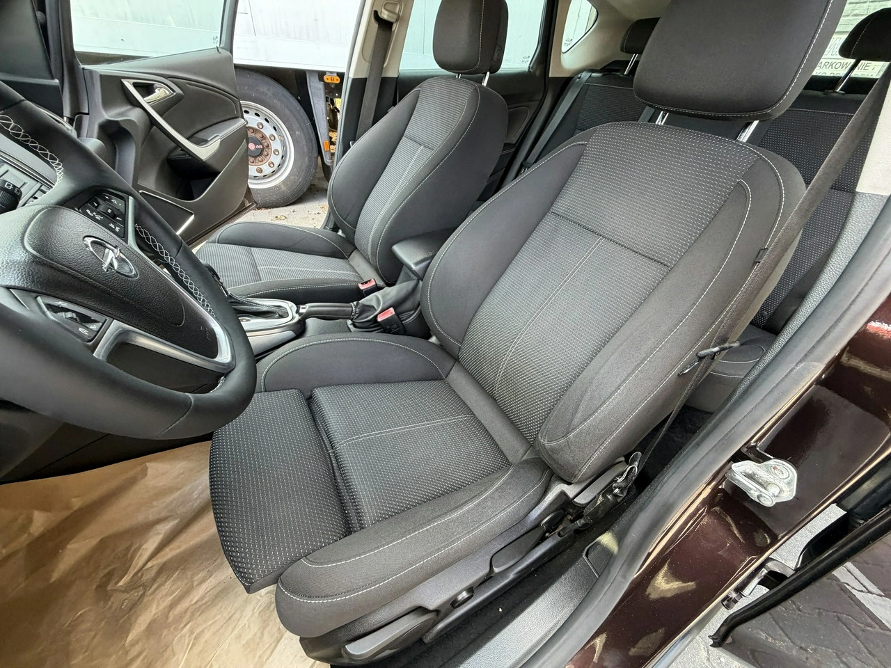 Opel Astra - Zdjęcie 17