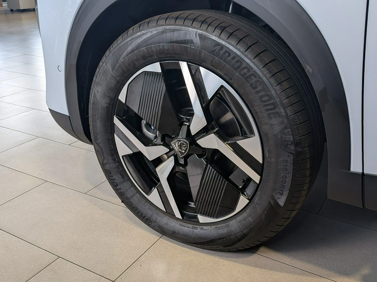 Peugeot 2008 - Zdjęcie 4