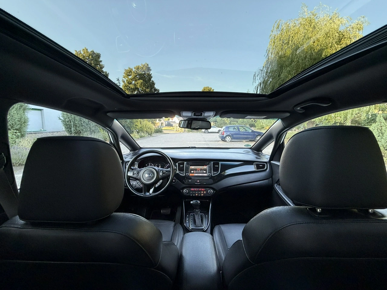 Kia Carens - Zdjęcie 19