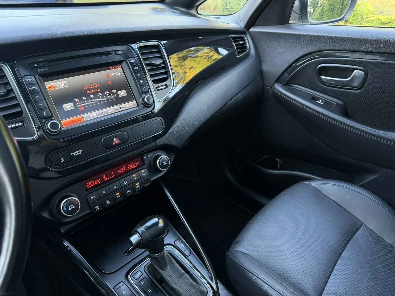 Kia Carens - Zdjęcie 20