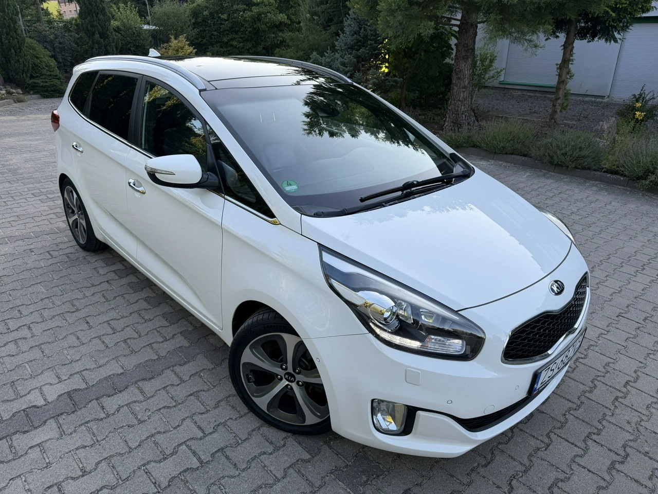Kia Carens - Zdjęcie 29