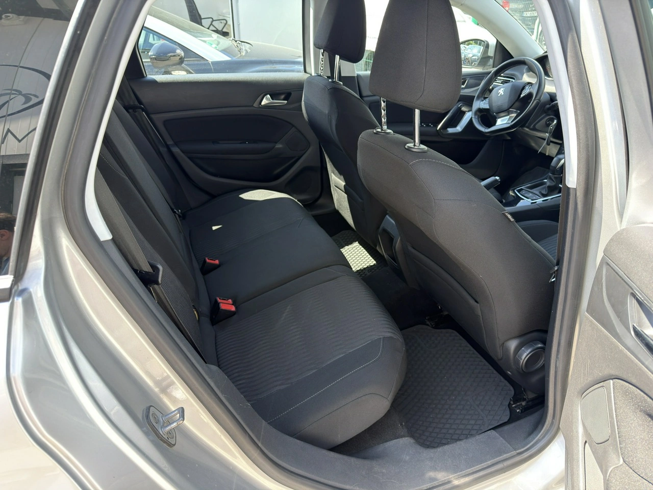Peugeot 308 SW - Zdjęcie 7