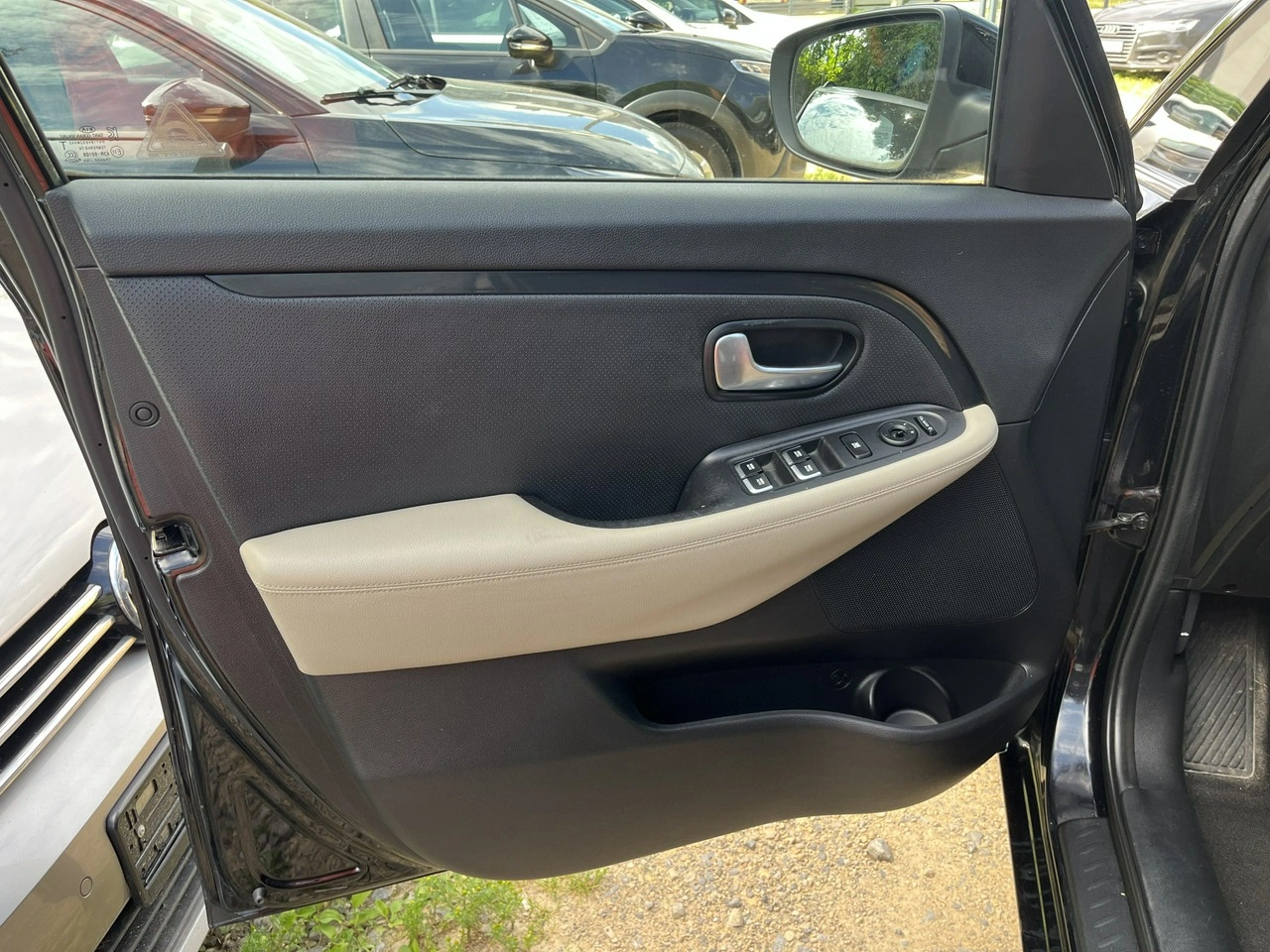 Kia Carens - Zdjęcie 14