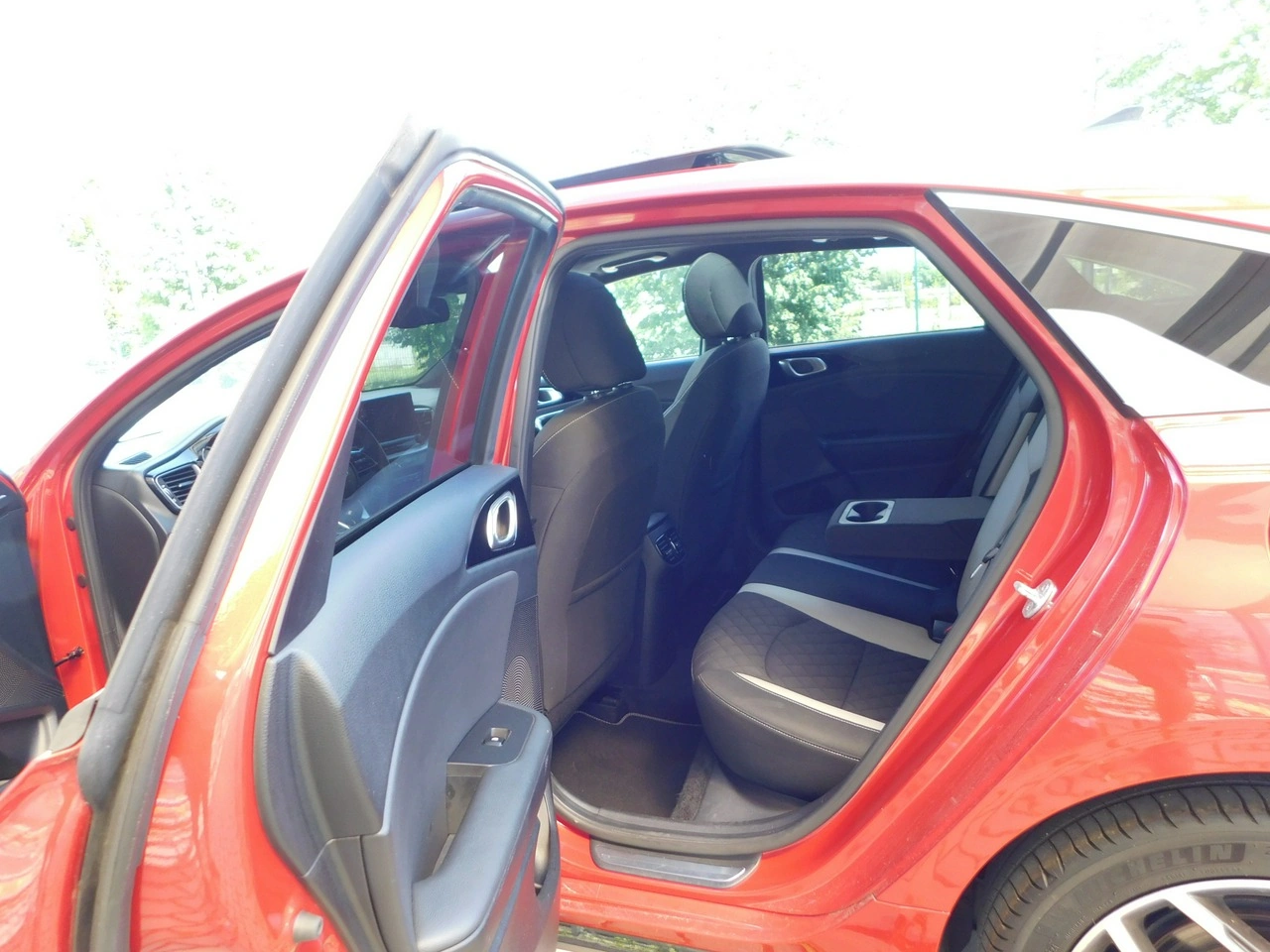 Kia Pro Cee'd - Zdjęcie 10