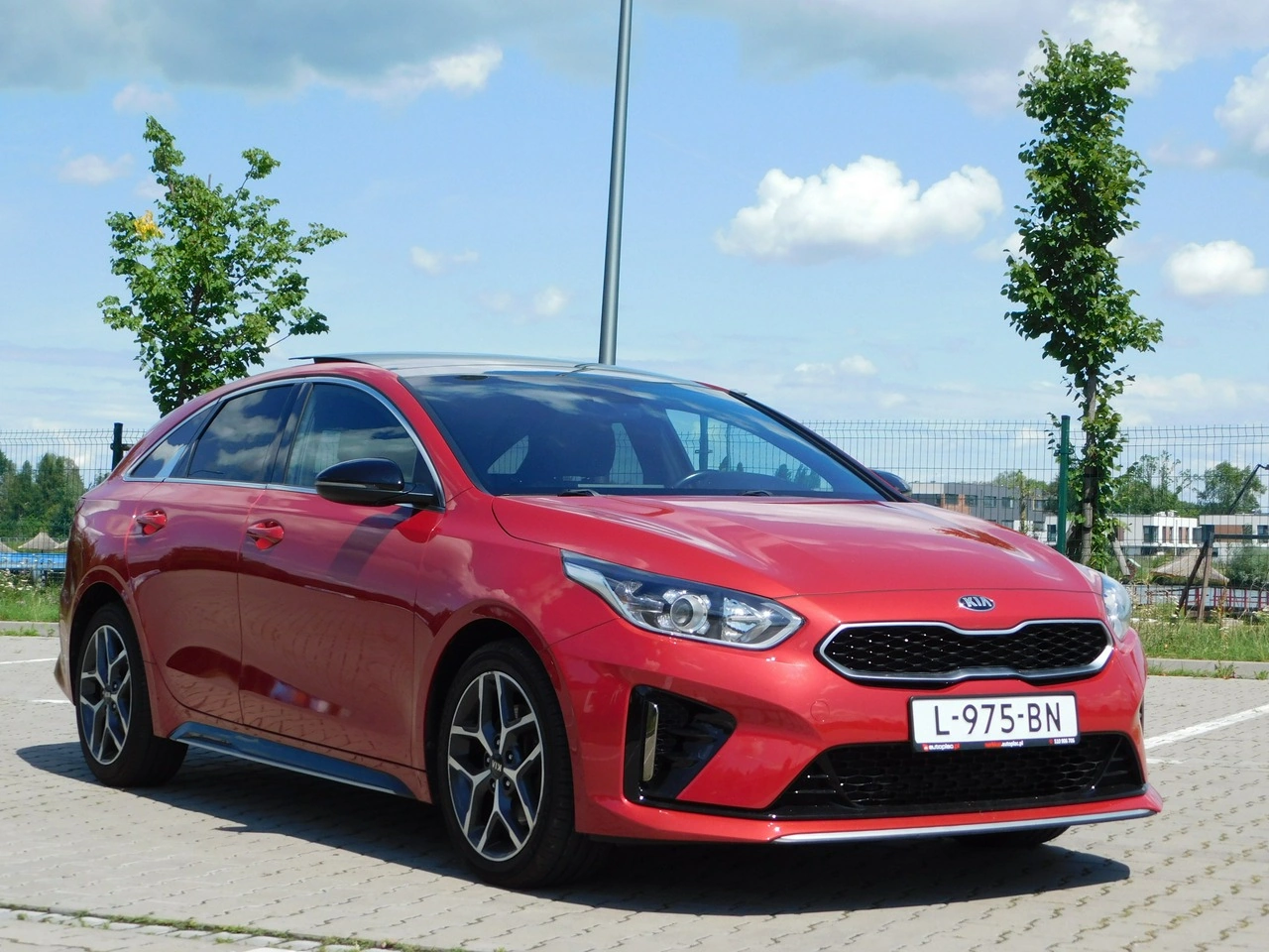 Kia Pro Cee'd - Zdjęcie 2