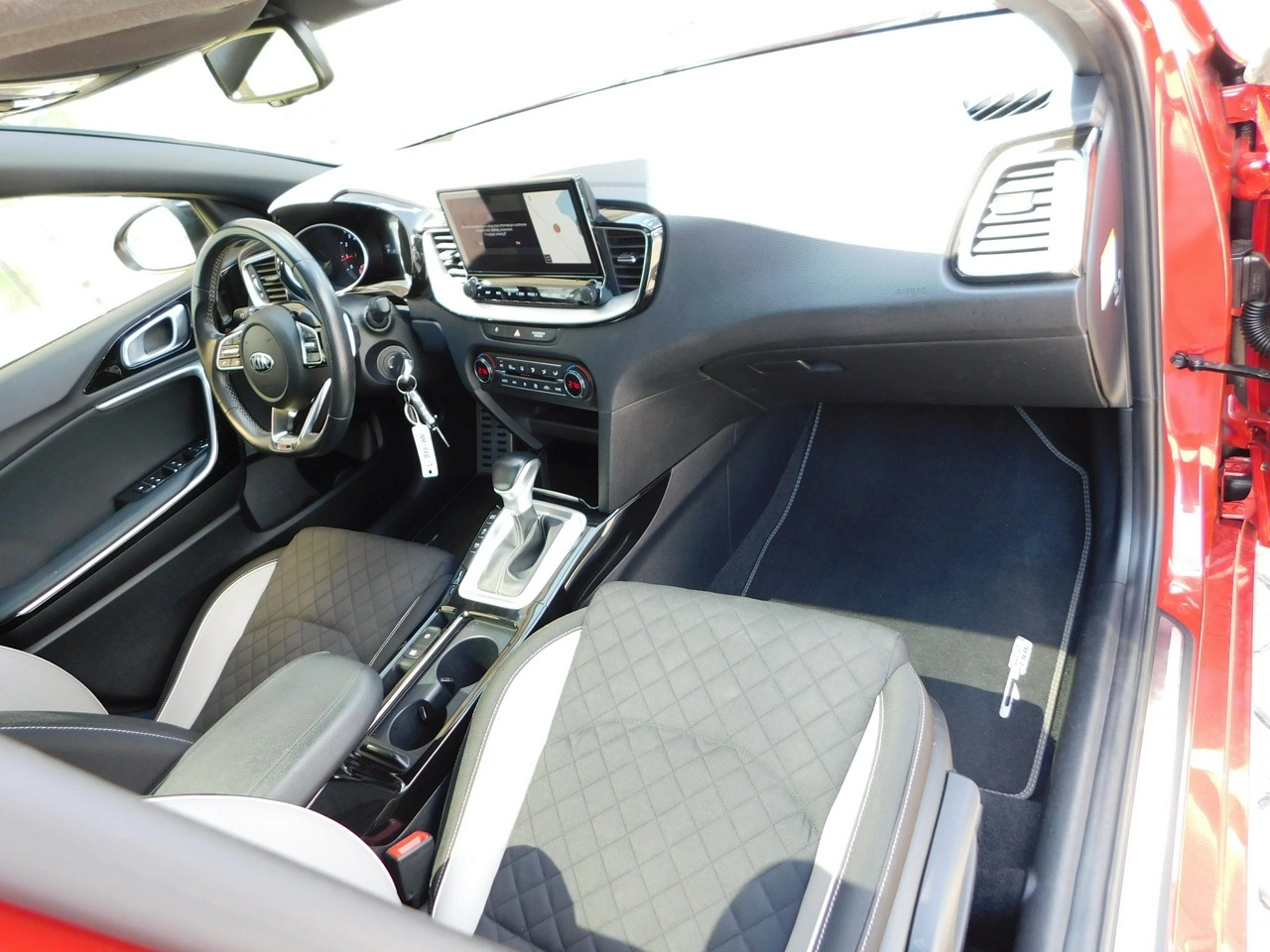 Kia Pro Cee'd - Zdjęcie 7