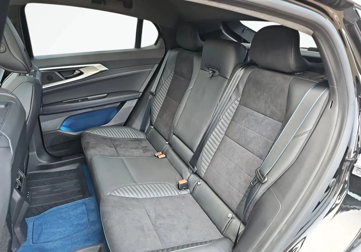 Renault Rafale - Zdjęcie 16