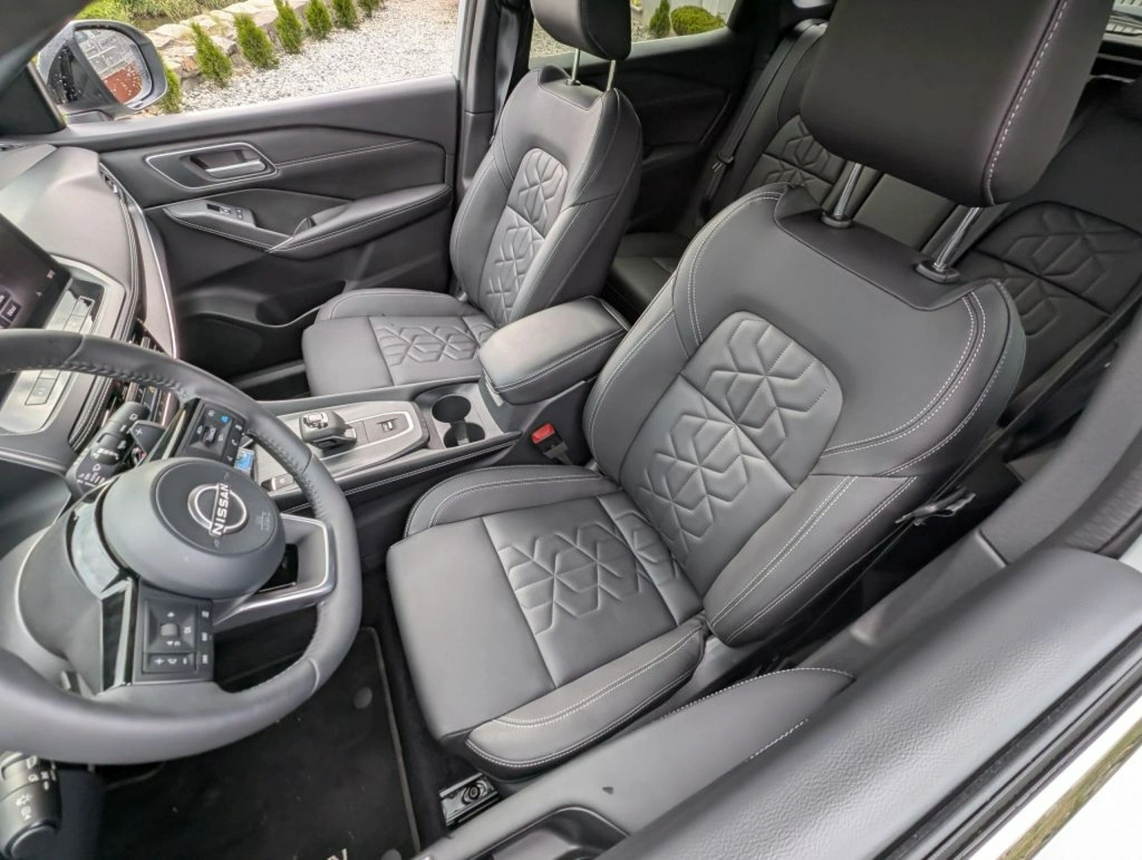 Nissan Qashqai - Zdjęcie 12