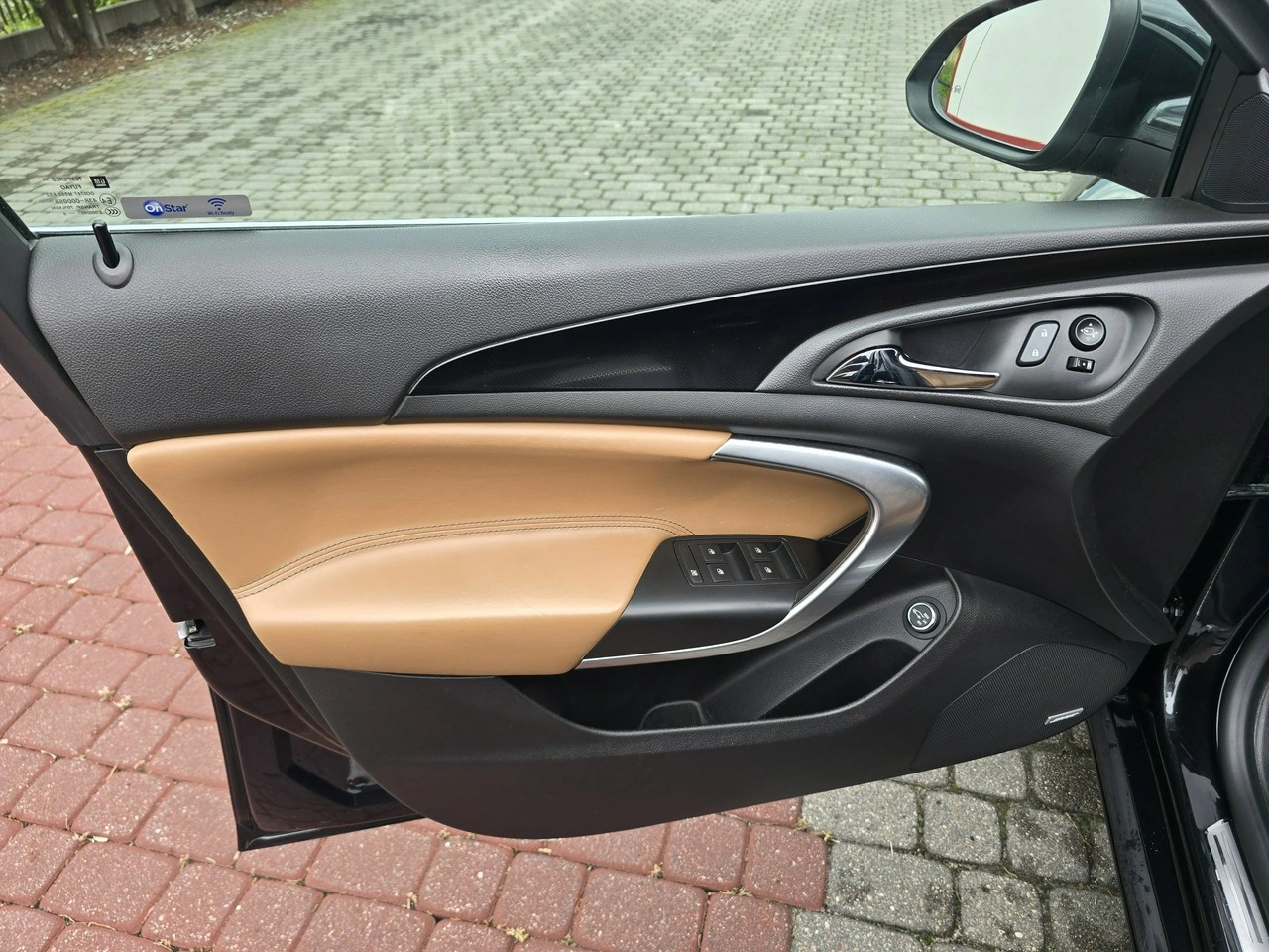Opel Insignia - Zdjęcie 17