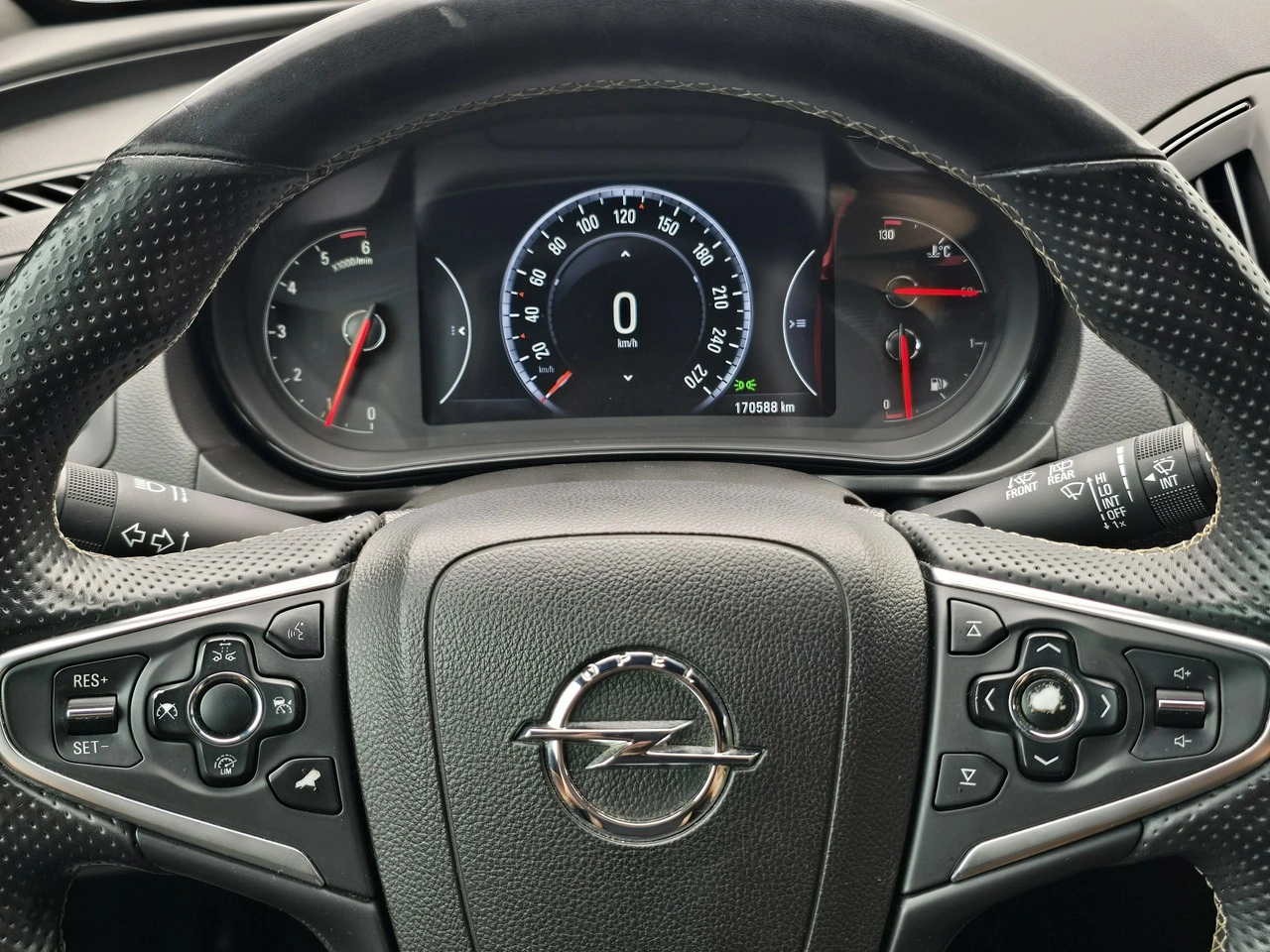 Opel Insignia - Zdjęcie 24