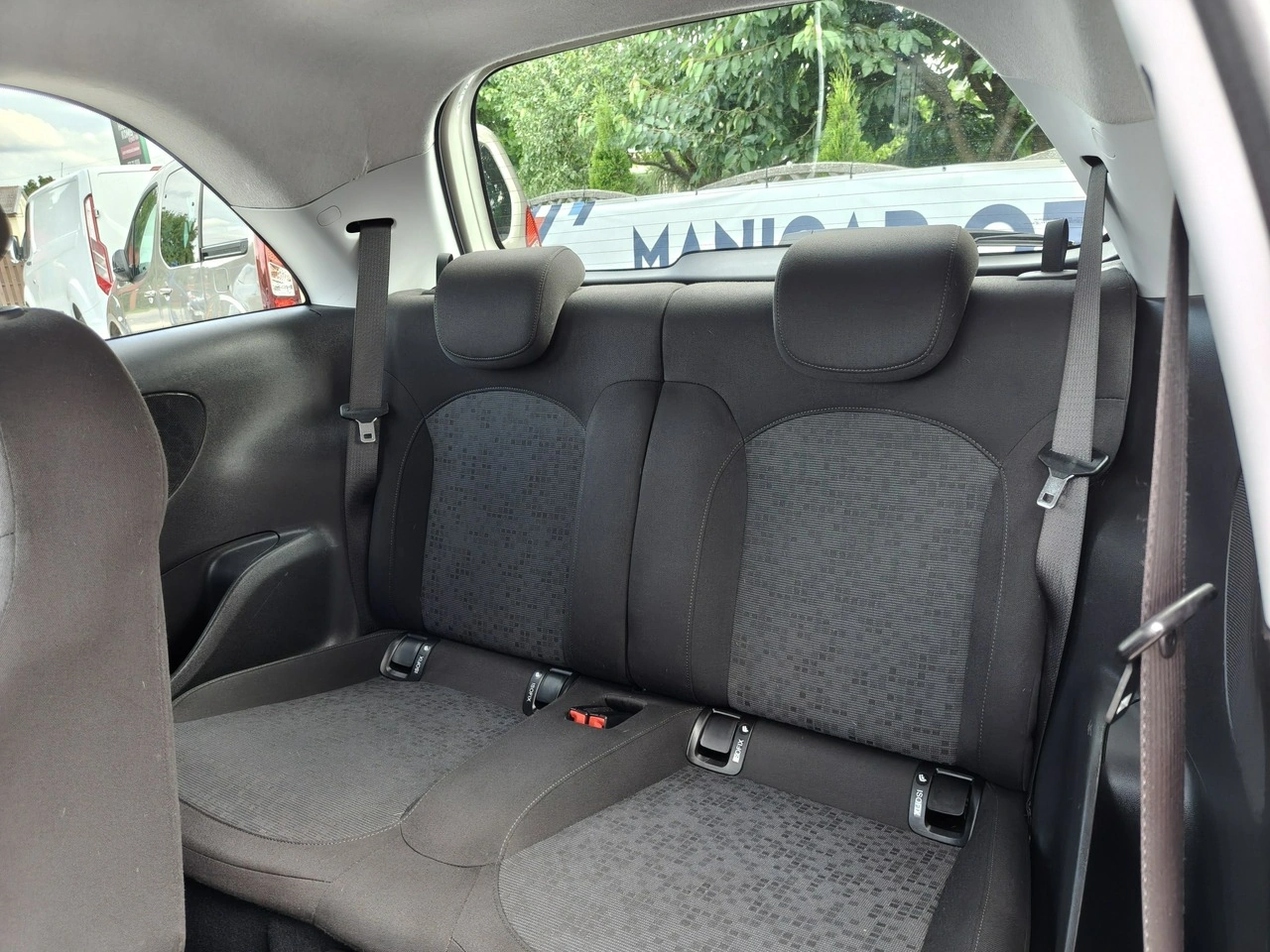 Opel Adam - Zdjęcie 22