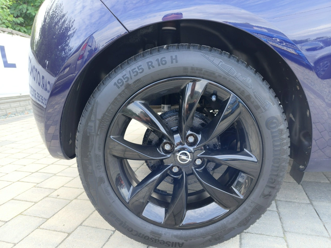Opel Adam - Zdjęcie 25