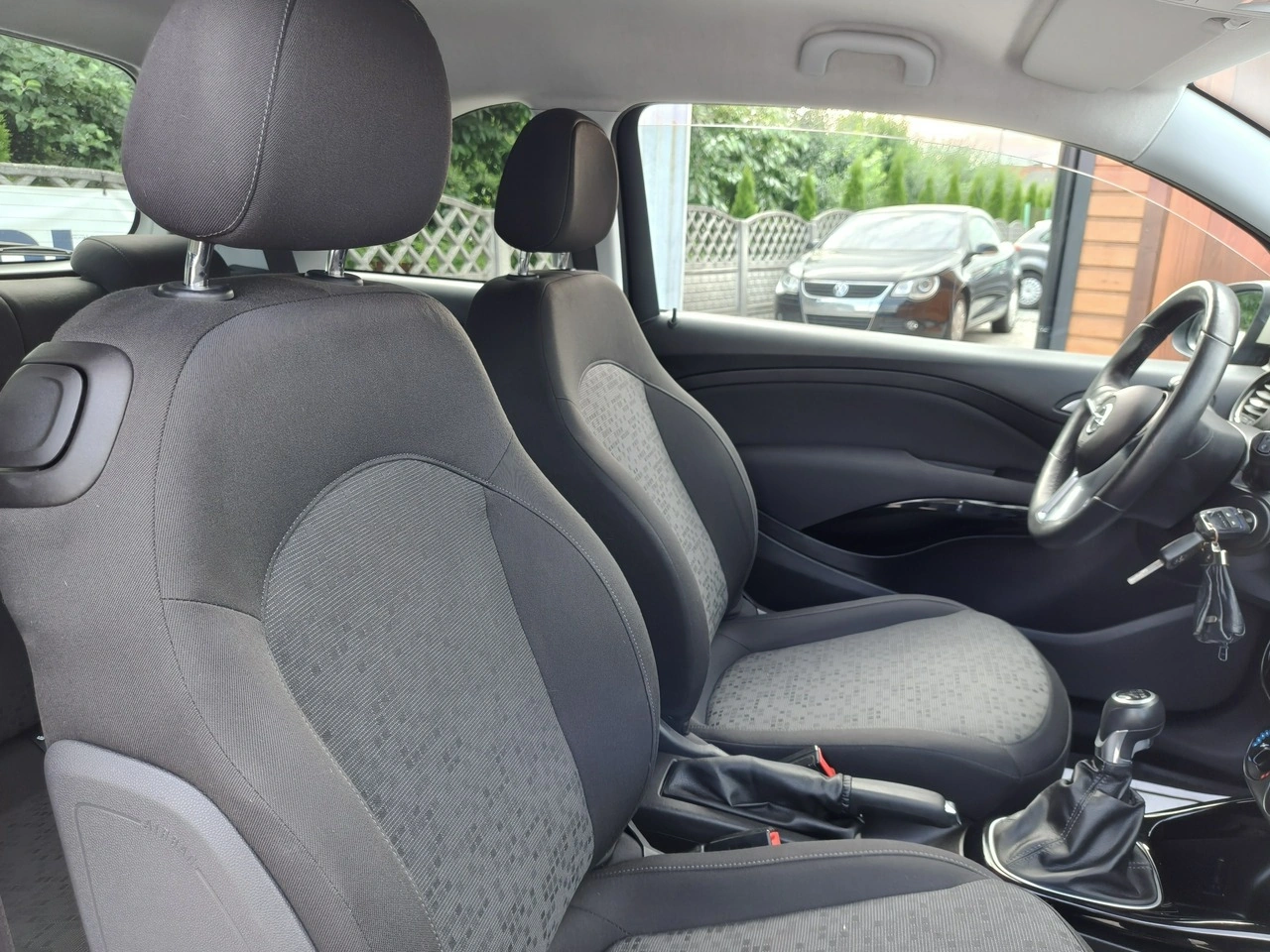 Opel Adam - Zdjęcie 17