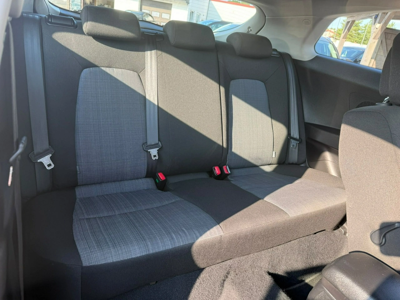 Kia Ceed - Zdjęcie 14