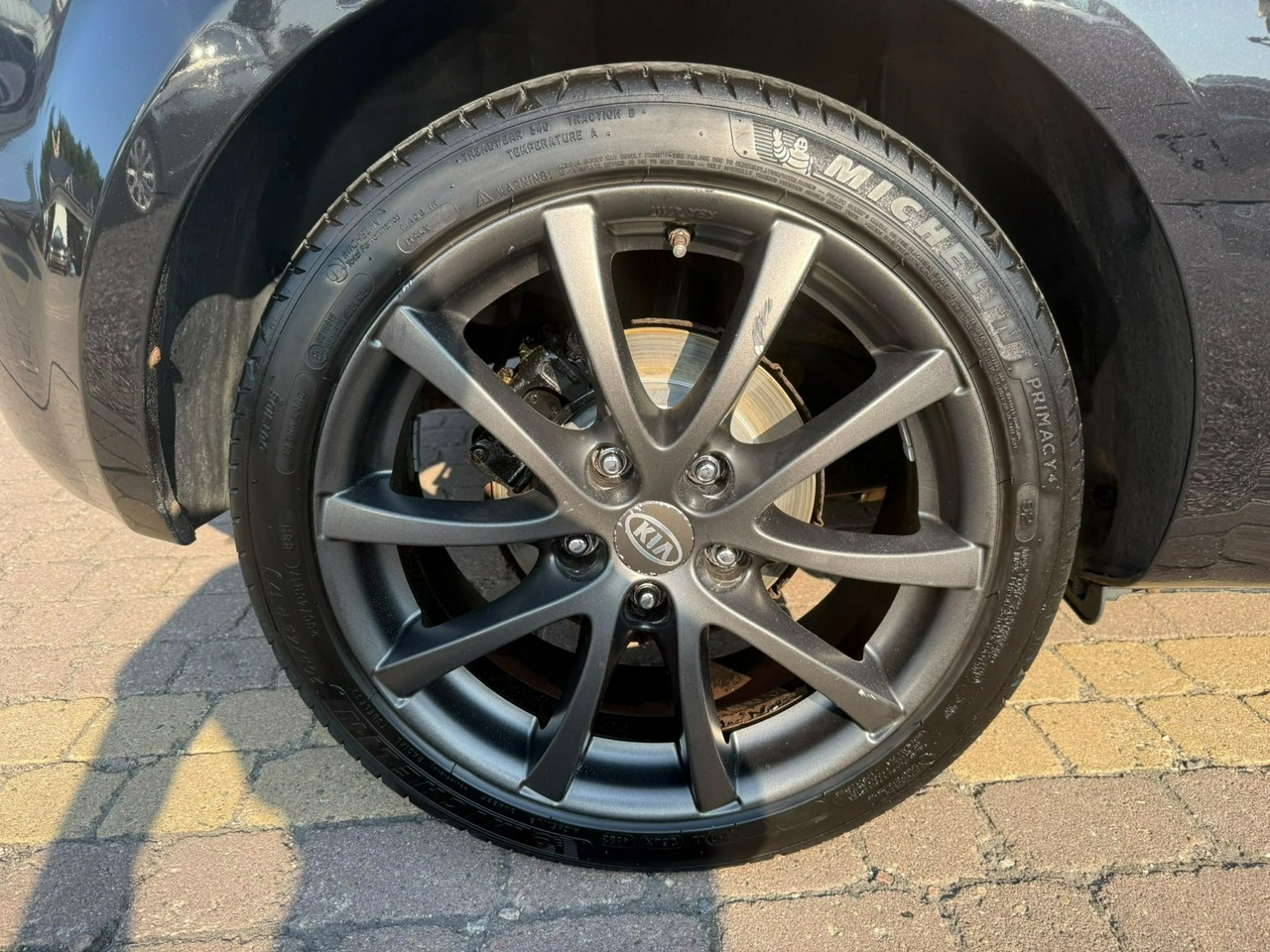Kia Ceed - Zdjęcie 25