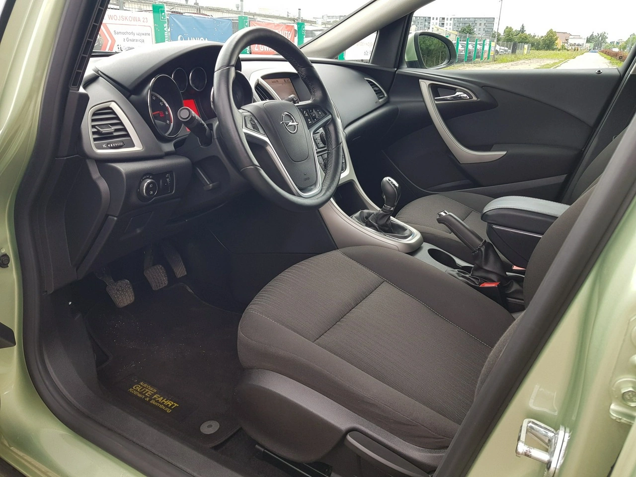 Opel Astra - Zdjęcie 9