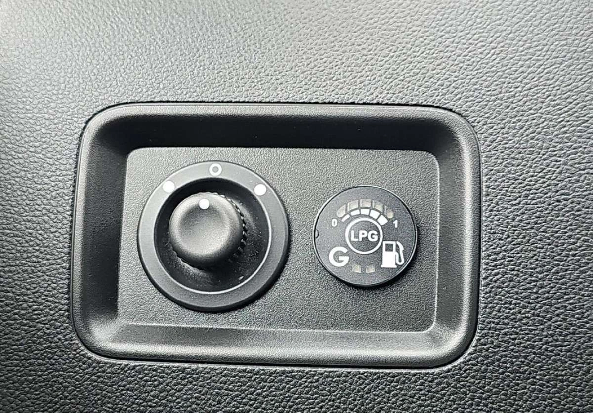 Dacia Duster - Zdjęcie 25