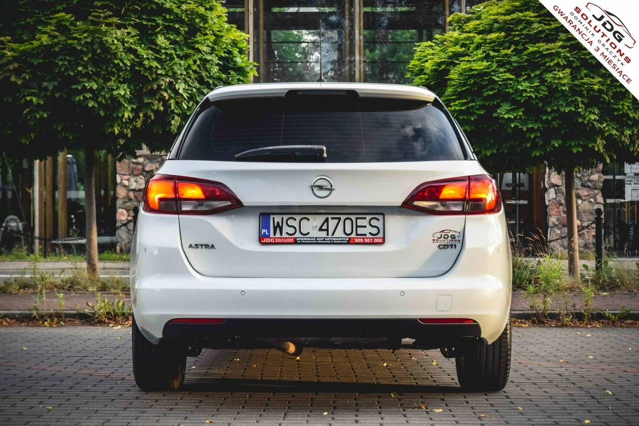 Opel Astra - Zdjęcie 13