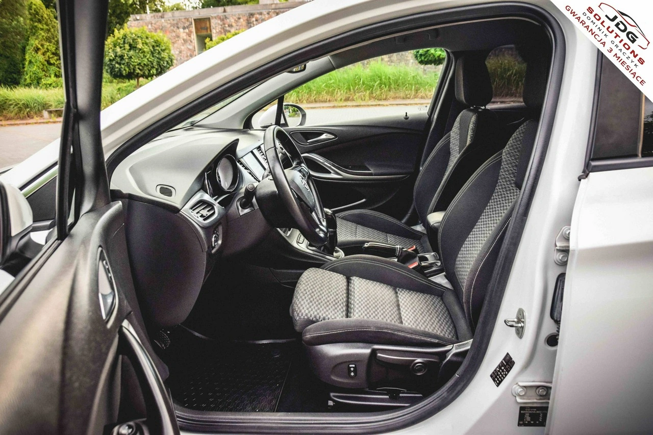 Opel Astra - Zdjęcie 15