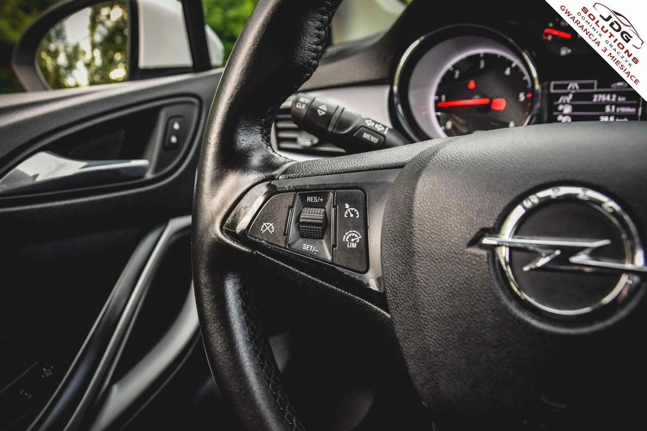Opel Astra - Zdjęcie 19