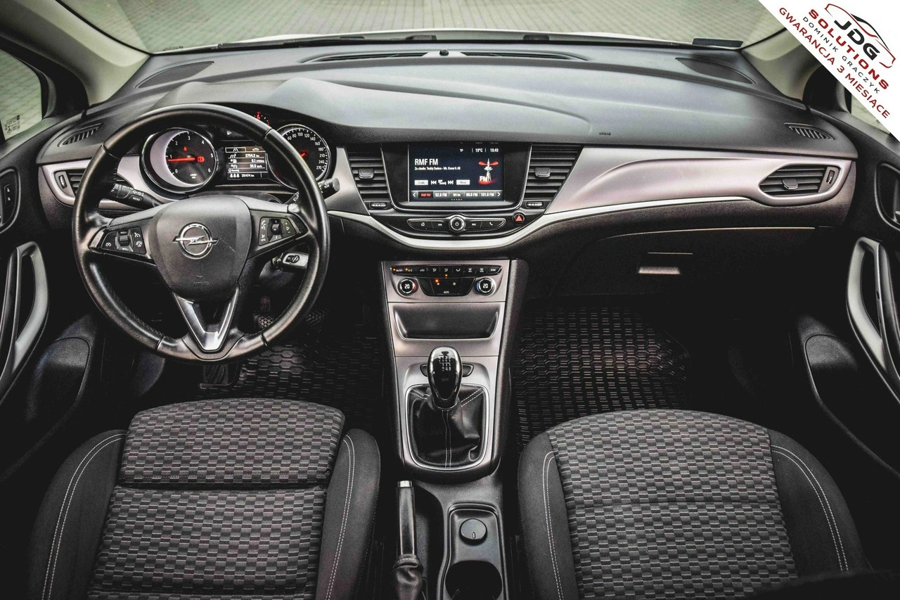 Opel Astra - Zdjęcie 25