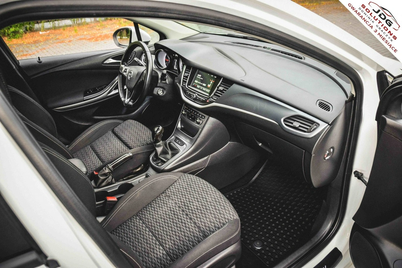 Opel Astra - Zdjęcie 27
