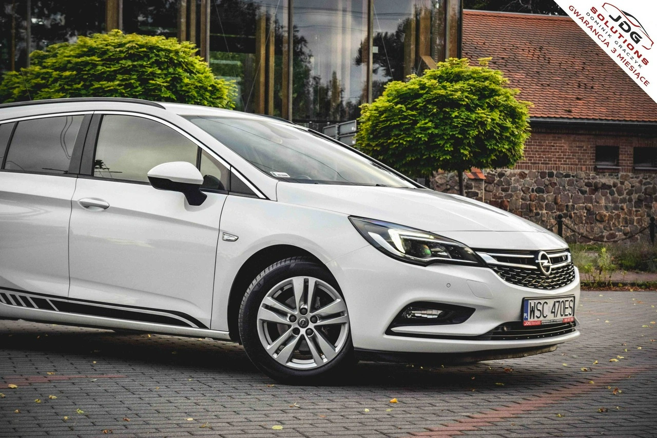 Opel Astra - Zdjęcie 7
