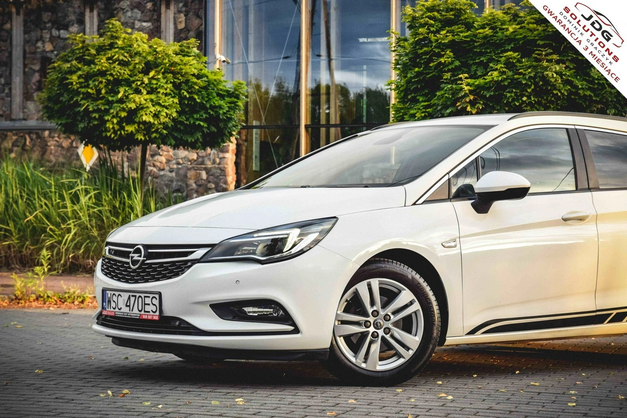 Opel Astra - Zdjęcie 8