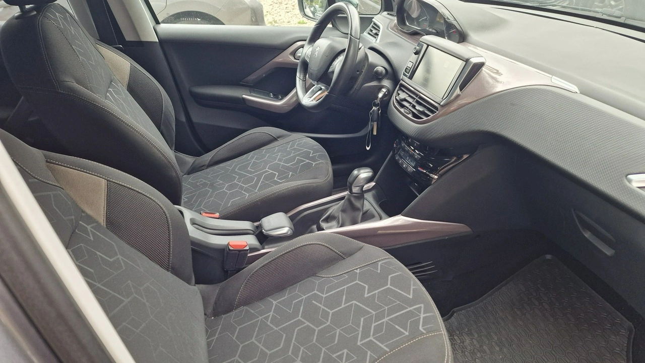 Peugeot 2008 - Zdjęcie 13