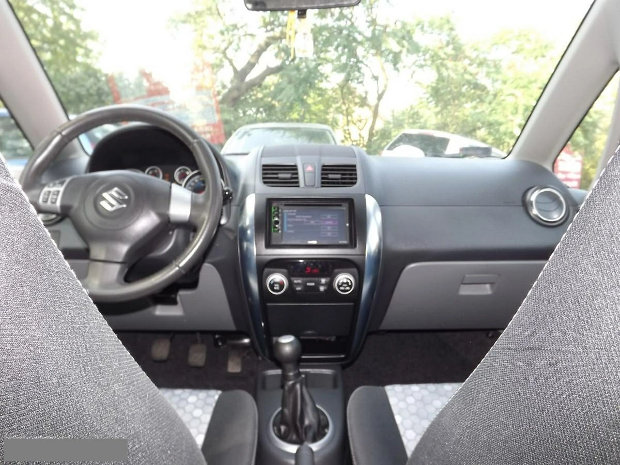 Suzuki SX4 - Zdjęcie 17