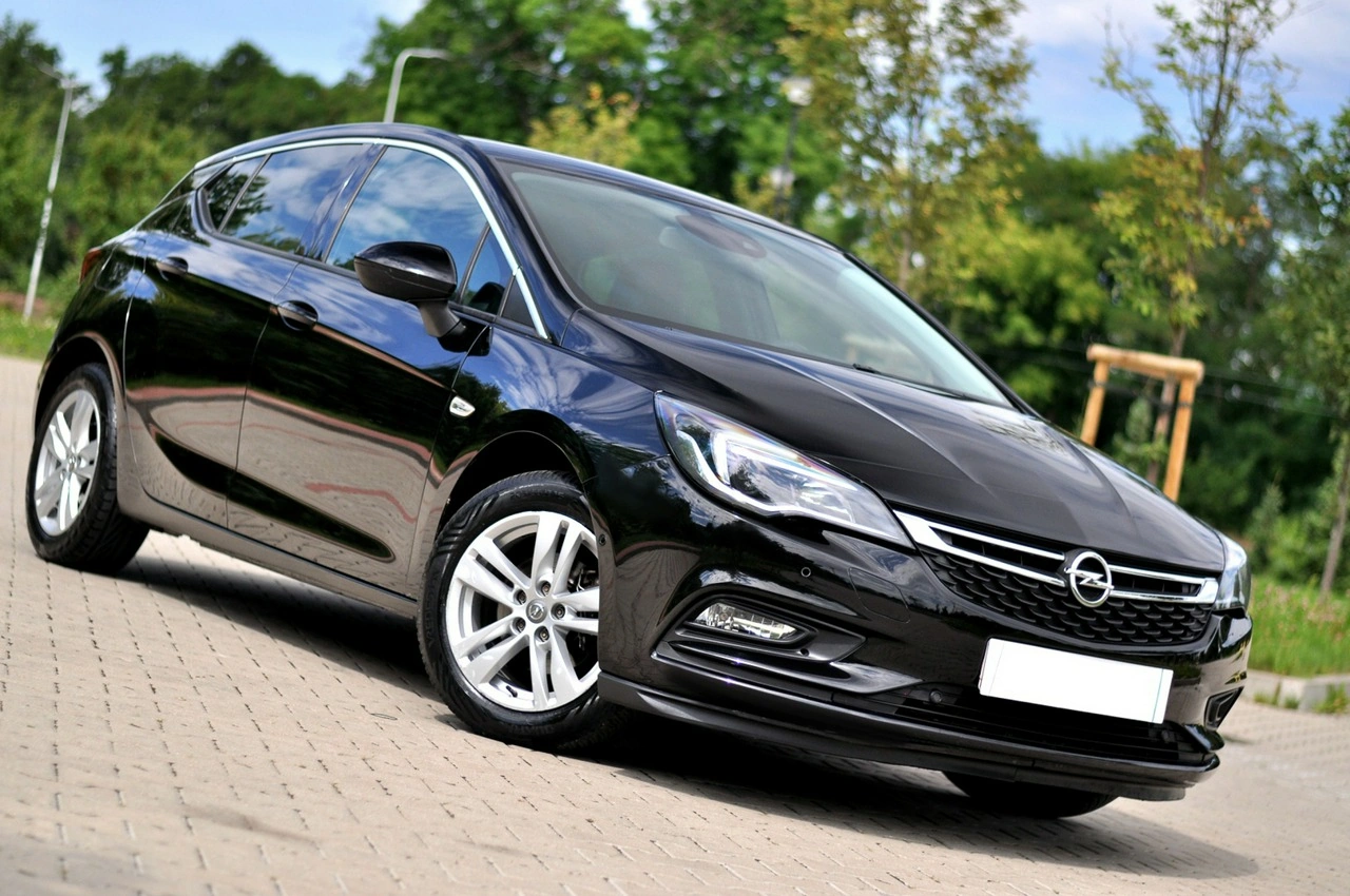Opel Astra - Zdjęcie 1