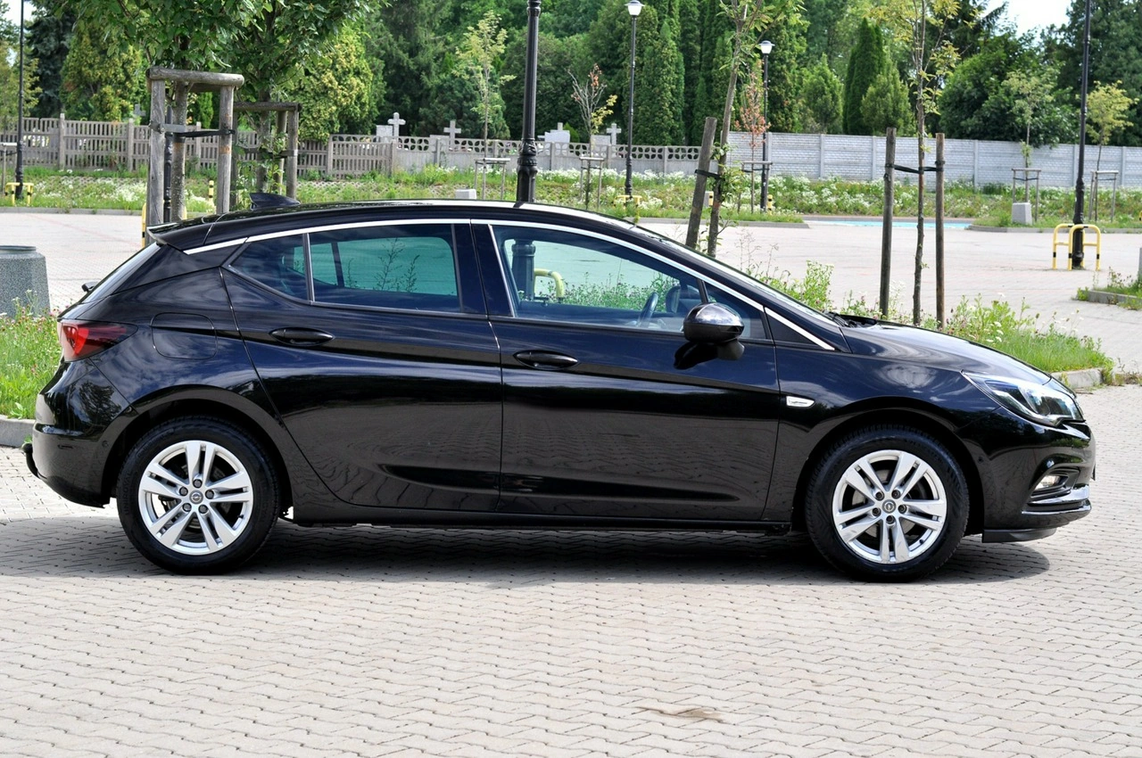 Opel Astra - Zdjęcie 32